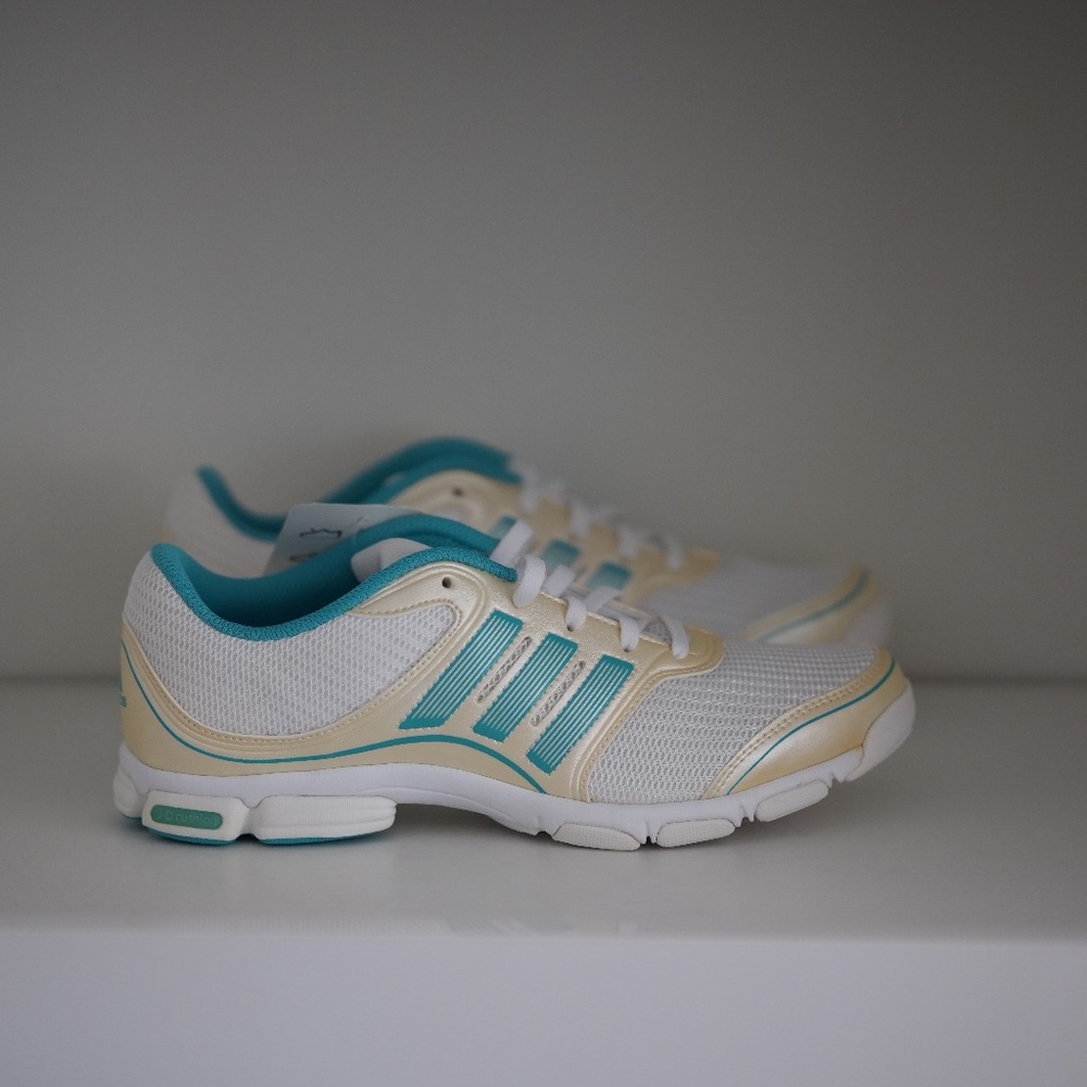 VINTAGE WOMENS ADIDAS ARIANNA II RUNNING TRAINING SNEAKERS SHOES US 7.5